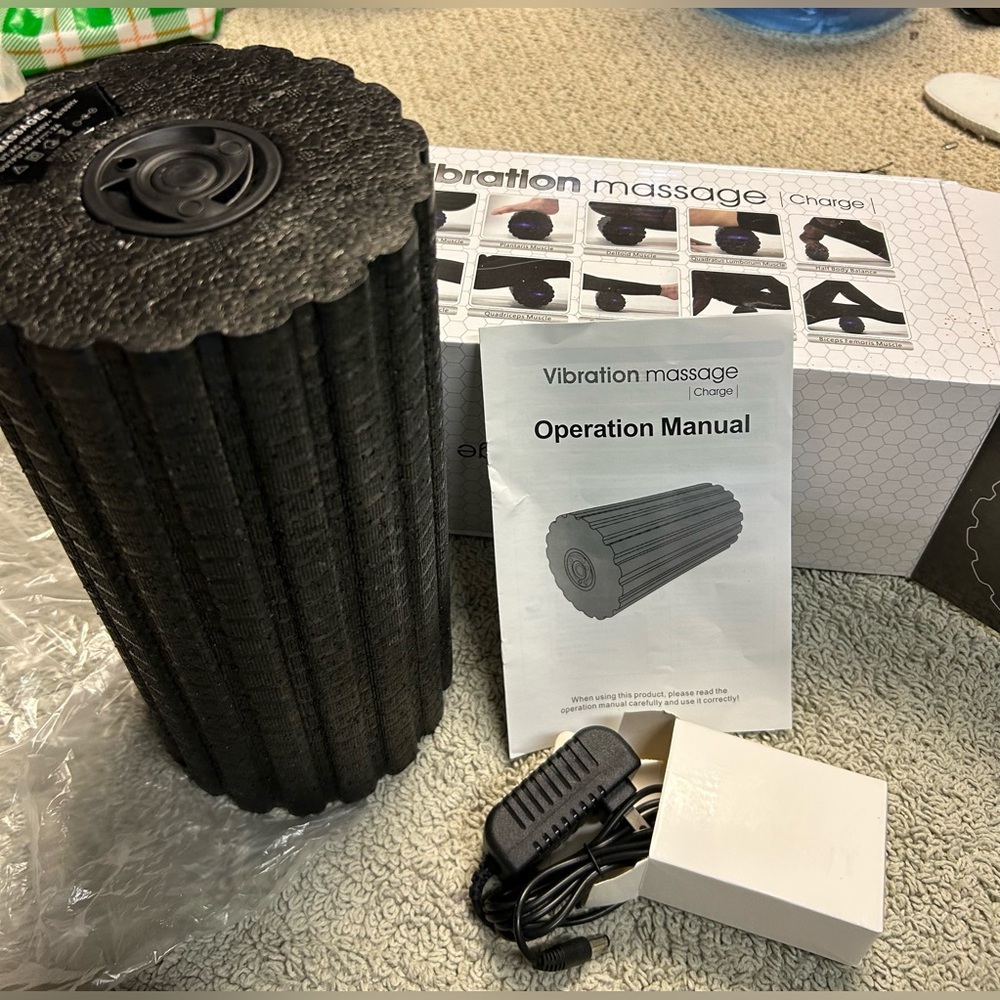 Vibrating Foam Roller. New in Box